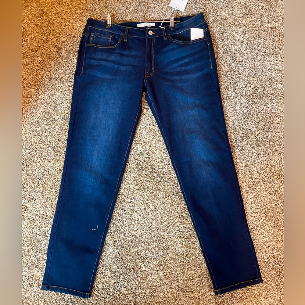 KanCan dark jean